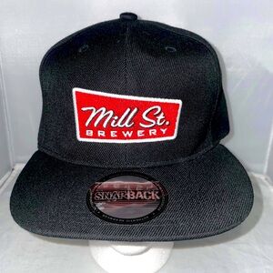 Retro men’s flat bill black SnapBack hat OSFM patch front Mill St. Brewery